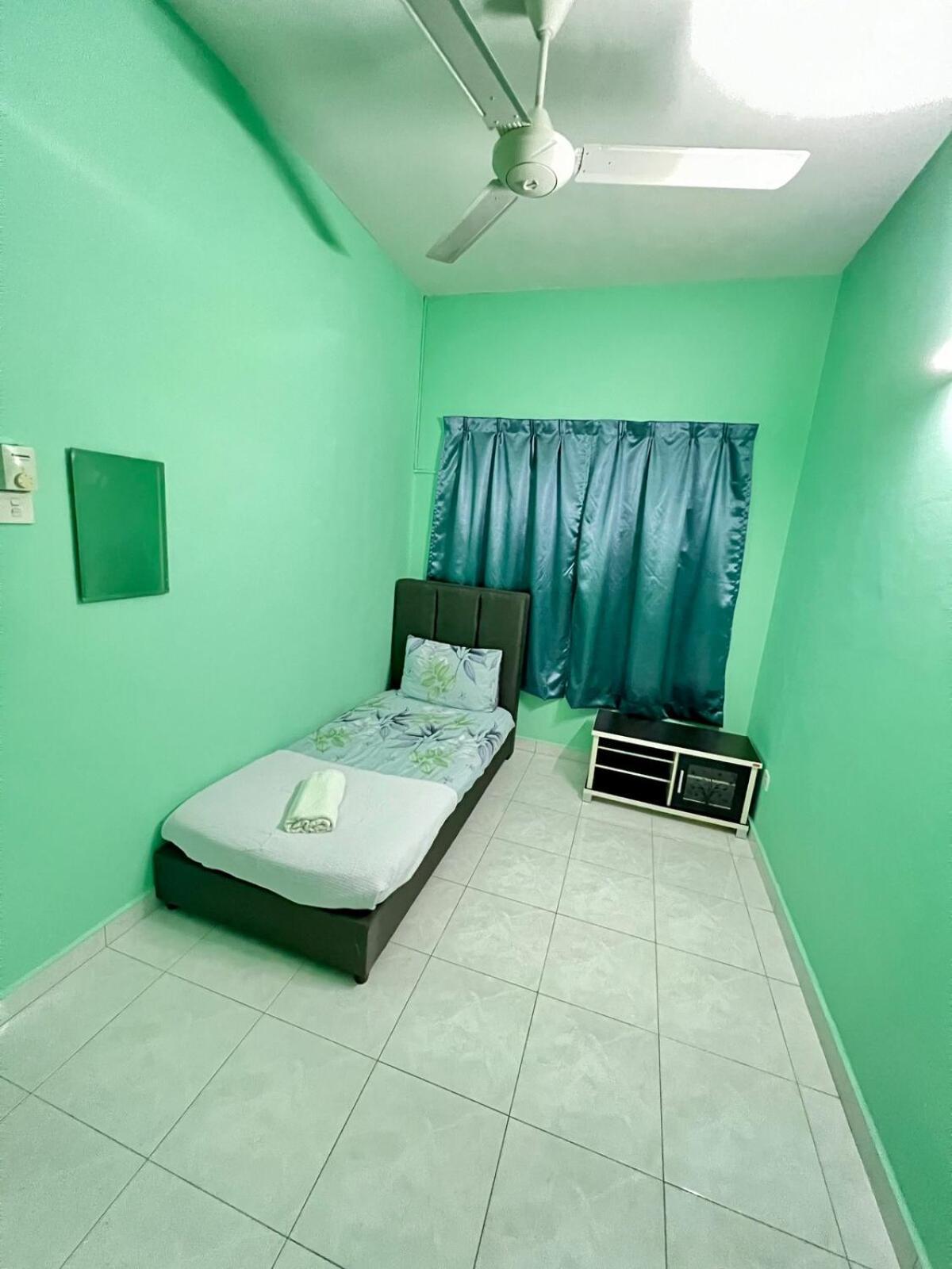 Rini Utama Homestay Skudai Dış mekan fotoğraf