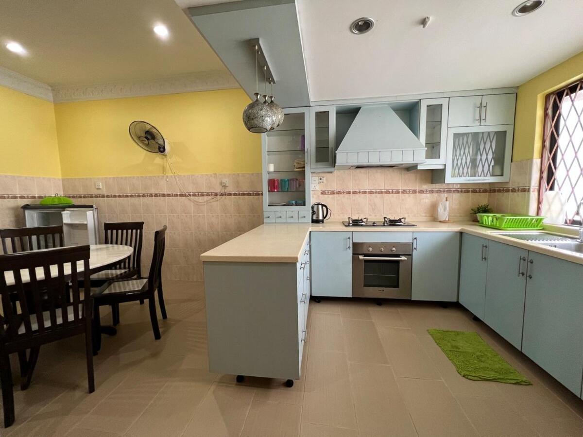 Rini Utama Homestay Skudai Dış mekan fotoğraf