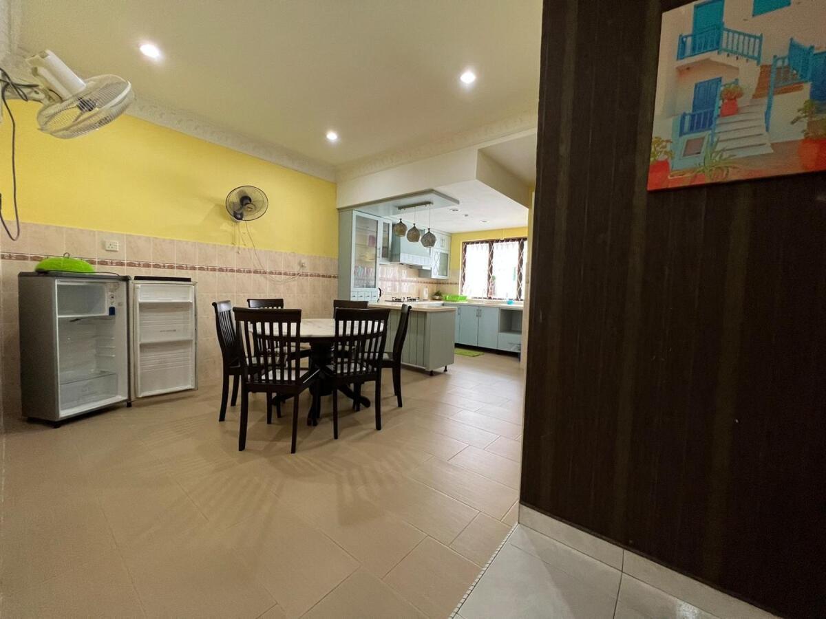 Rini Utama Homestay Skudai Dış mekan fotoğraf