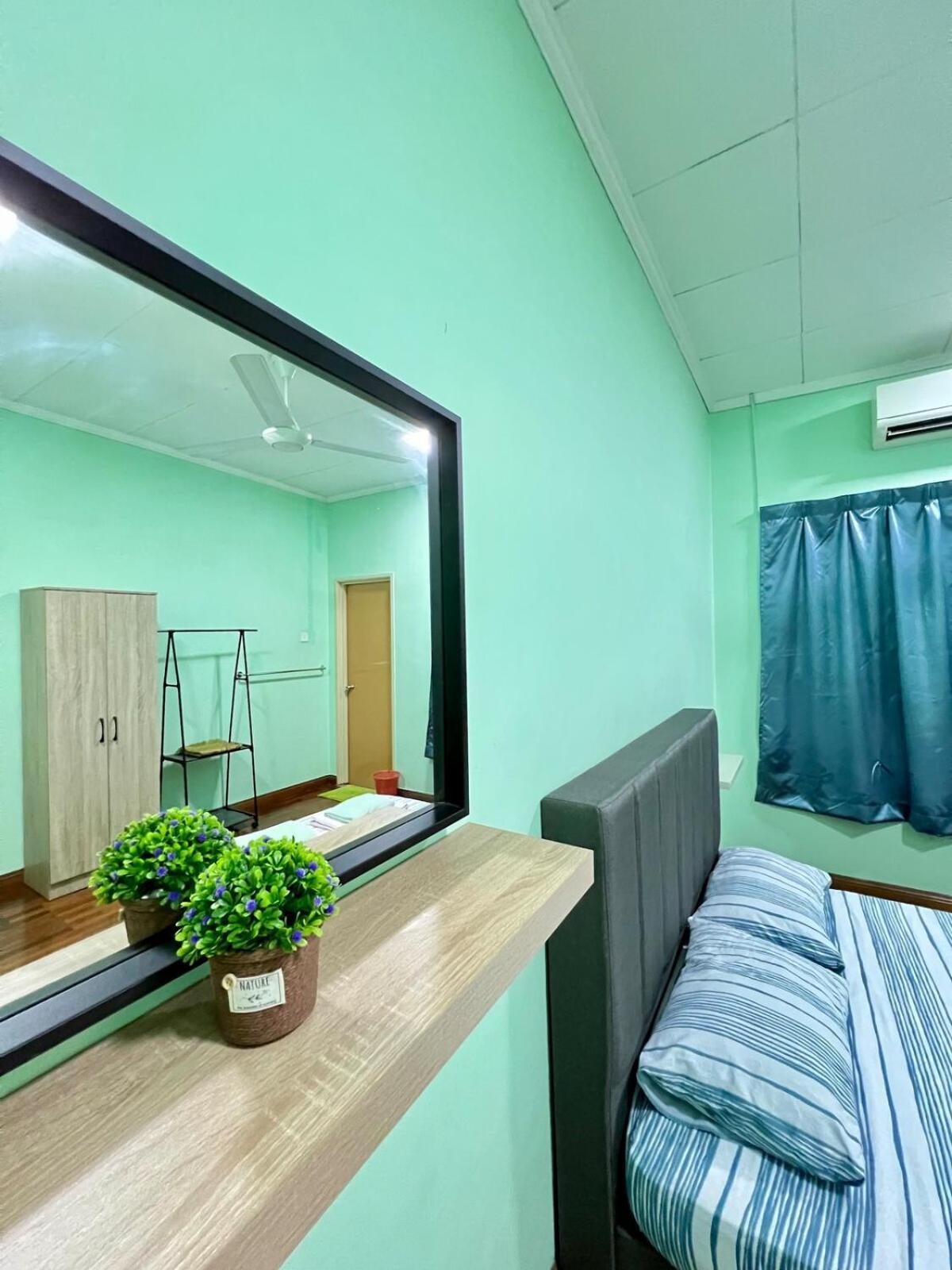 Rini Utama Homestay Skudai Dış mekan fotoğraf